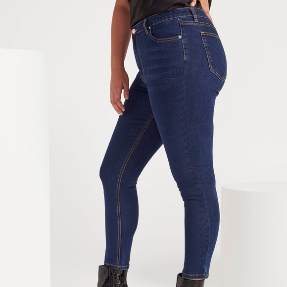 NWT* Nasty Gal Susie High Waisted Skinny Jeans - Picture 2 of 4